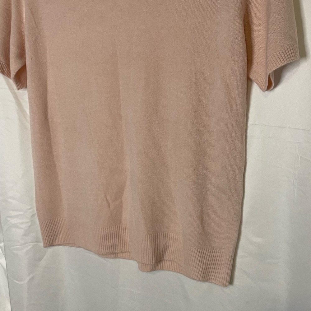 Liz baker/ short sleeve scoop neck pull over acrylic sweater light pink‌‌‌ - Picture 3 of 5